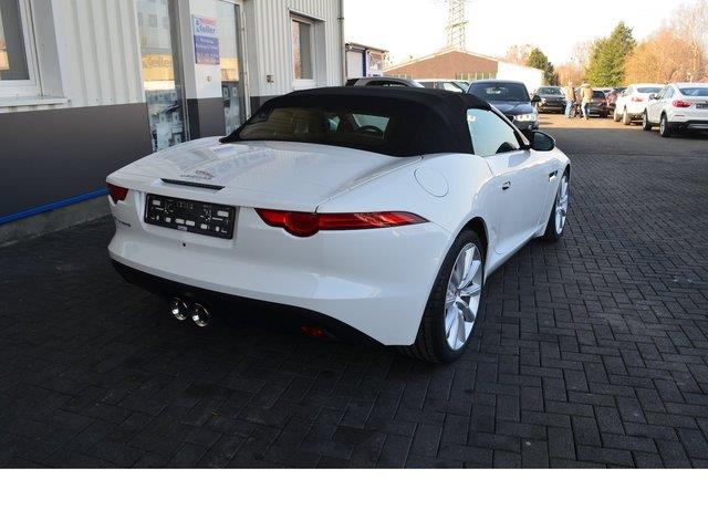 JAGUAR F TYPE (01/06/2016) - 